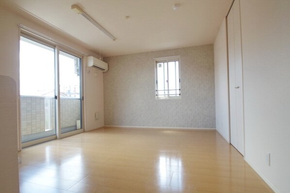 ラ・テールドゥ の物件内観写真